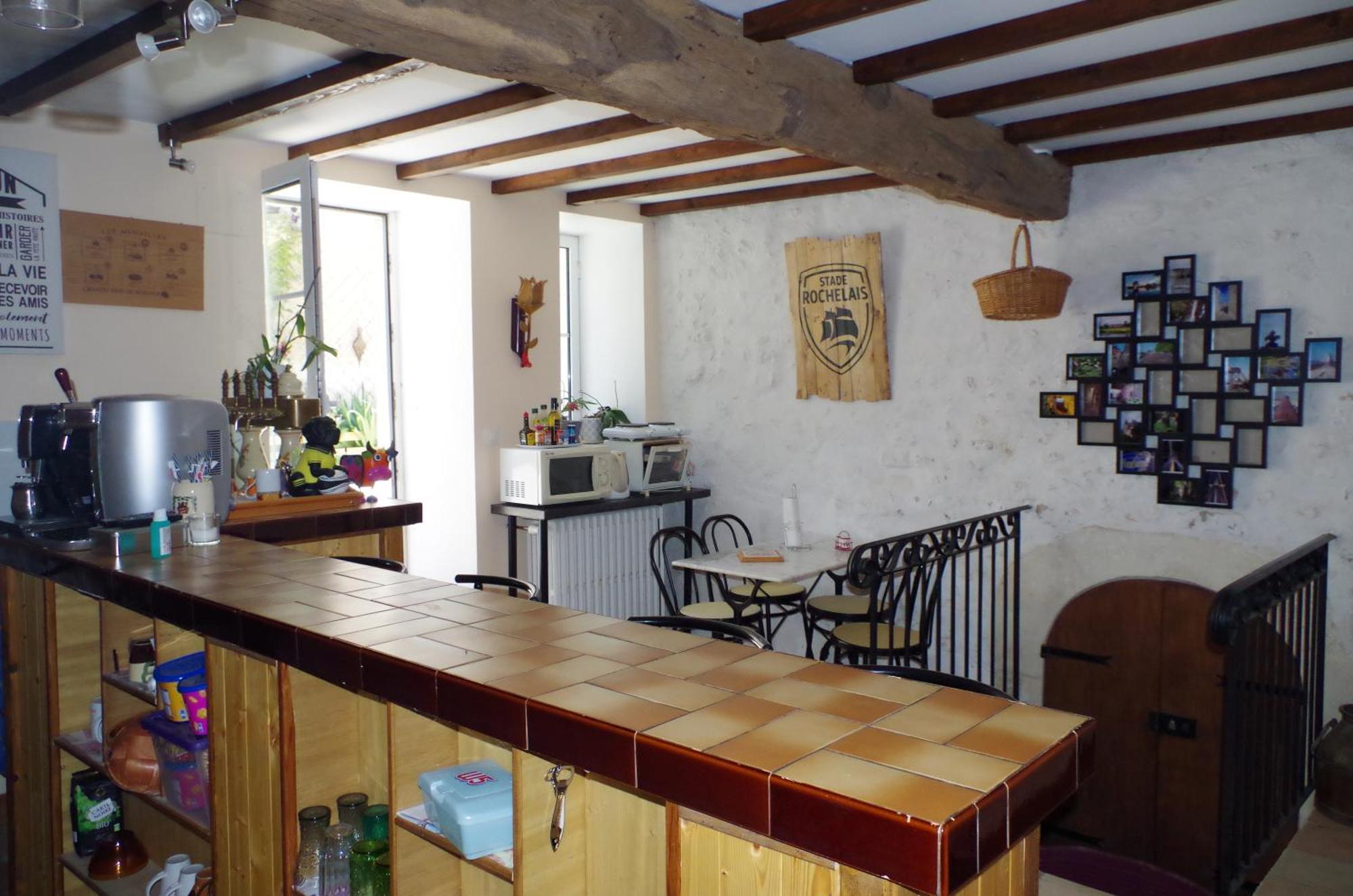 Maison D'Hotes Le Cadran Solaire Courcelles  Экстерьер фото