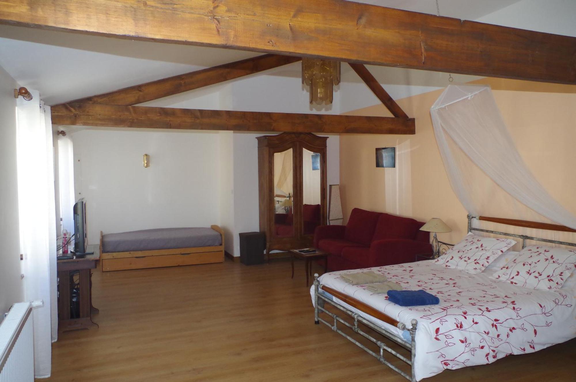 Maison D'Hotes Le Cadran Solaire Courcelles  Номер фото